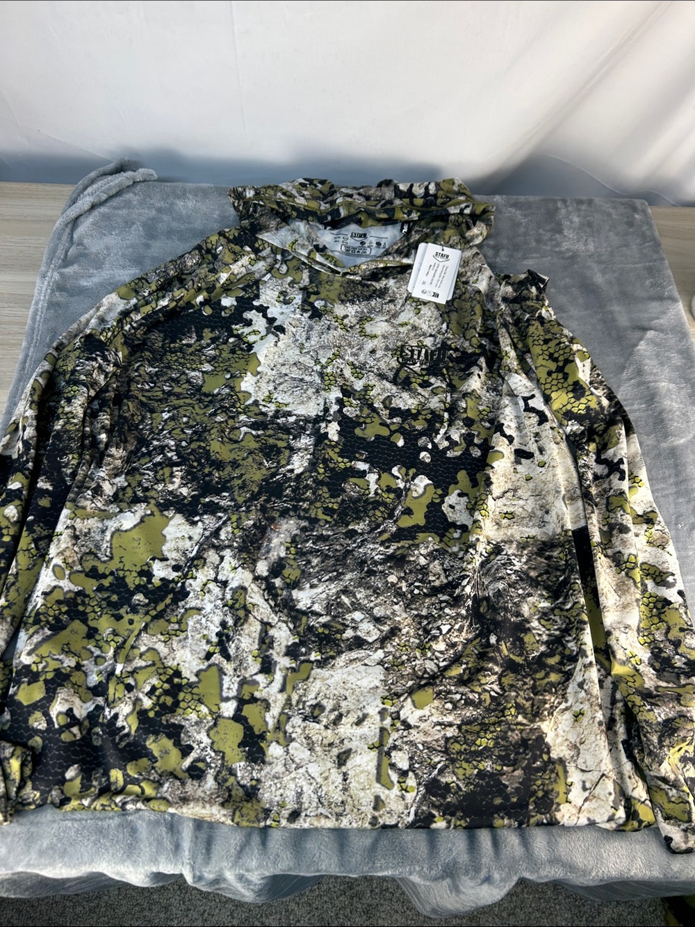 Startfu pro seriesCamo Hooded Pullover in Olive, Black & Cream